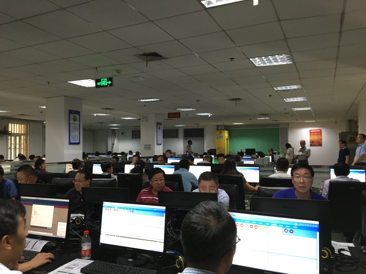 学校处级干部2018版OA系统培训顺利进行